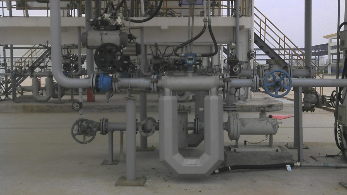 Electrical components and flow measurement devices